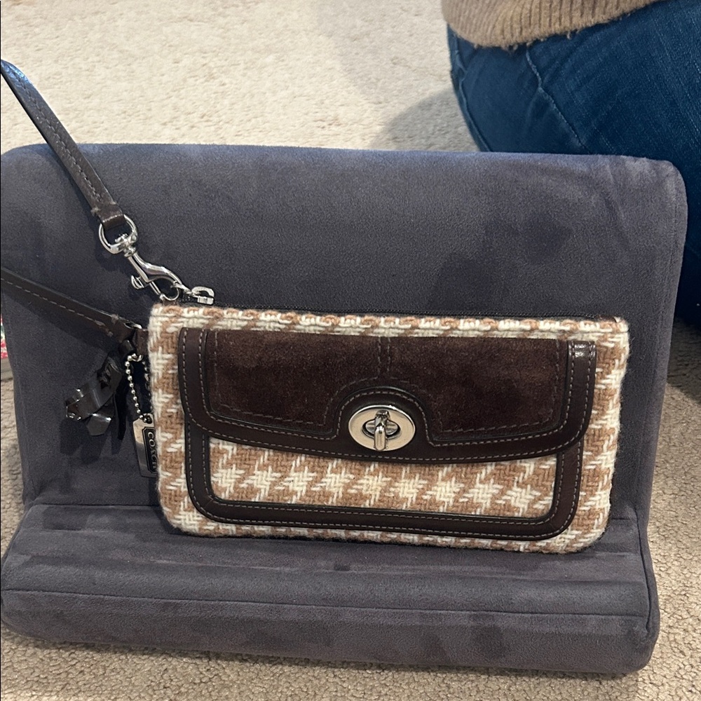 Coach Houndstooth Brown and Cream Wristlet